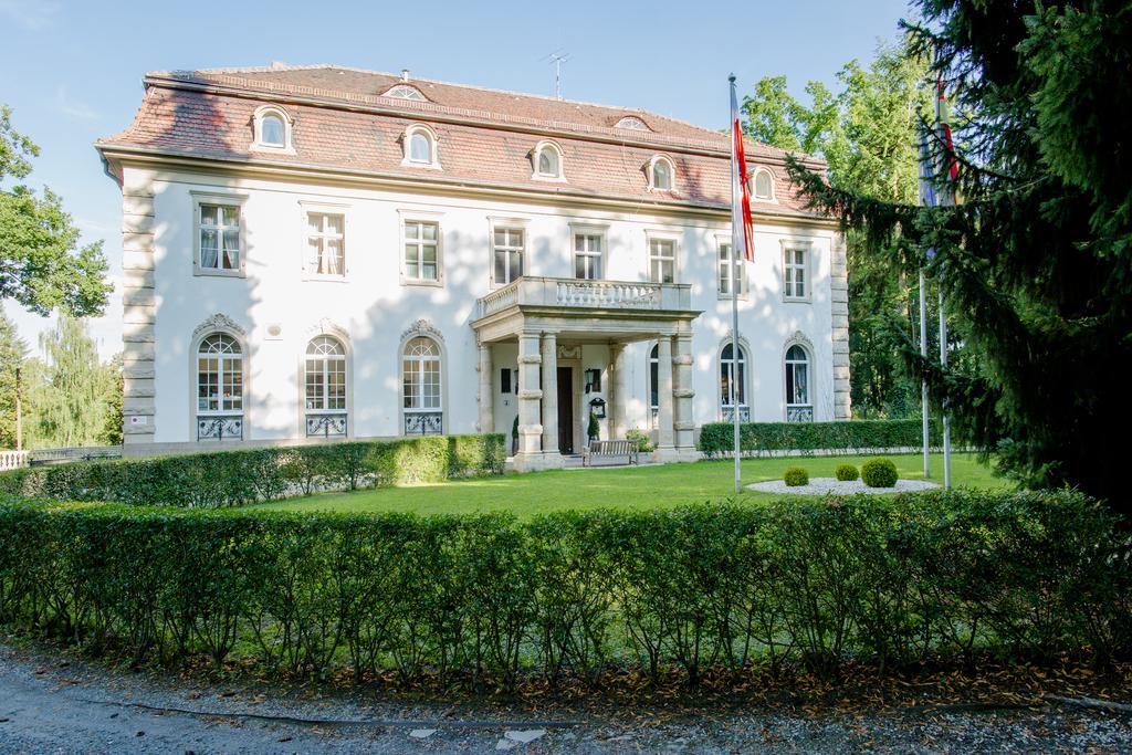 Hotel Villa Altenburg Possneck Ngoại thất bức ảnh