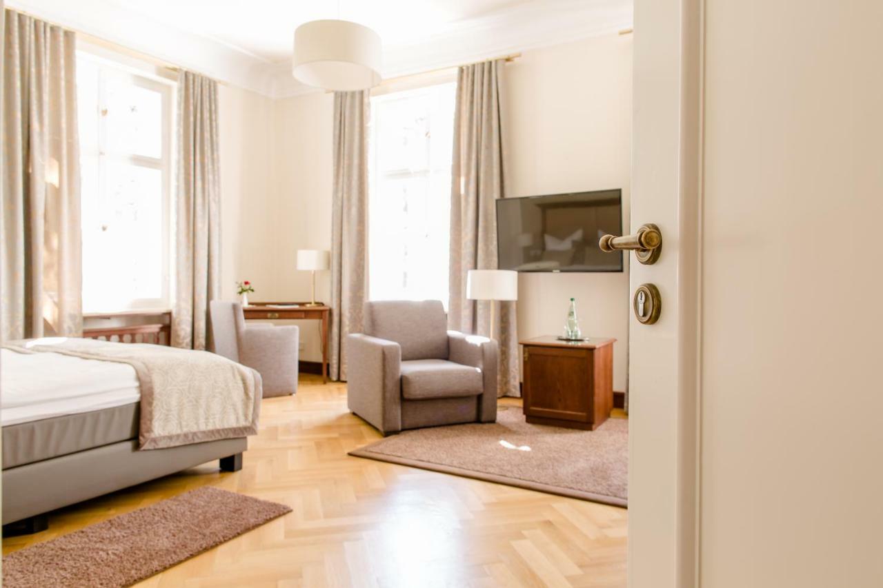 Hotel Villa Altenburg Possneck Ngoại thất bức ảnh