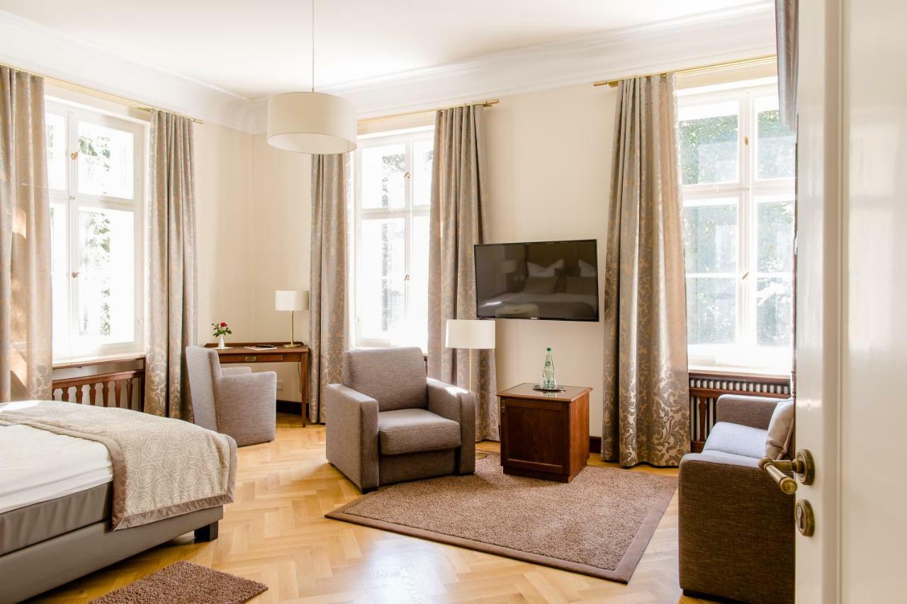 Hotel Villa Altenburg Possneck Ngoại thất bức ảnh