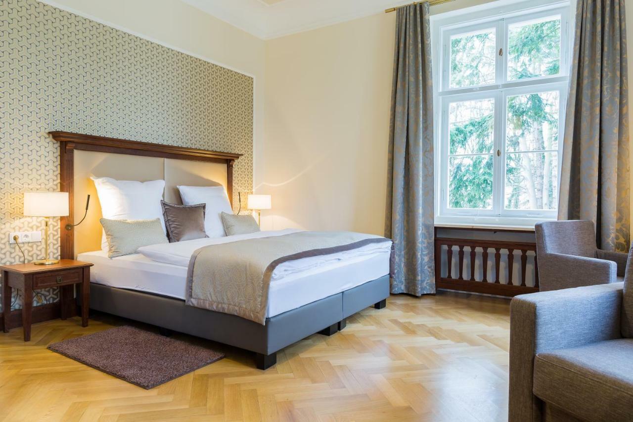 Hotel Villa Altenburg Possneck Ngoại thất bức ảnh