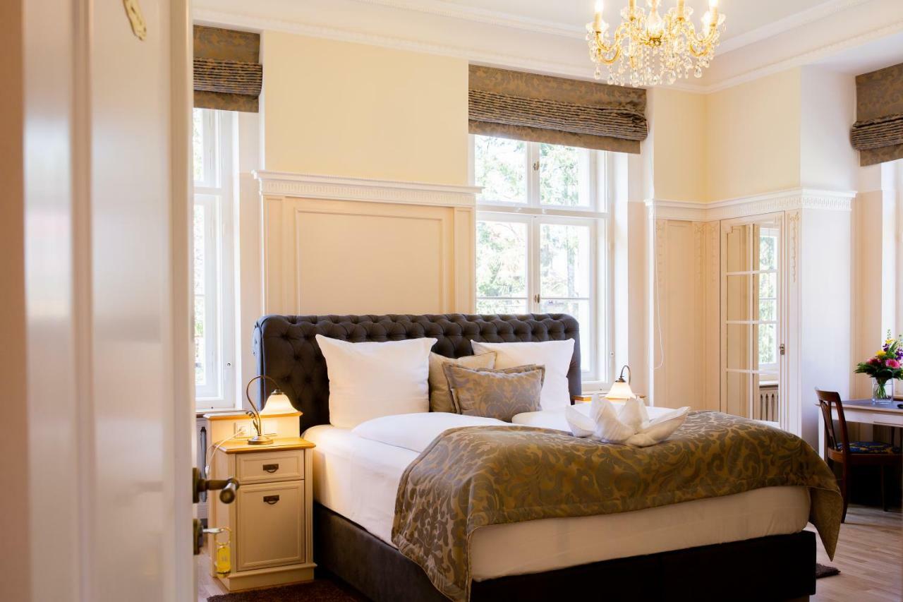 Hotel Villa Altenburg Possneck Ngoại thất bức ảnh